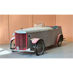 1930's open top two seater electric cycle sports car, in barn find condition, powered by 12v batteries and an electric motor. N.B. There is photographic evidnce to suggest this car was previosuly road registered with 'DMT8' liscence plate. L270cm, W100cm.  - COLLECTION BY APPOINTMENT FROM: The White House, Thirsk Road, Easingwold, York, YO61 3NF - CALL 01723 507111 TO ARRANGE