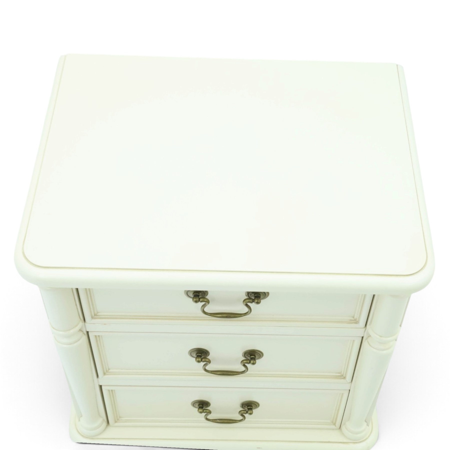 Laura Ashley - 'Clifton' bedside chest, fitted with three graduating drawers flanked by half-canted pilasters, raised on turned feet, in ivory finish
