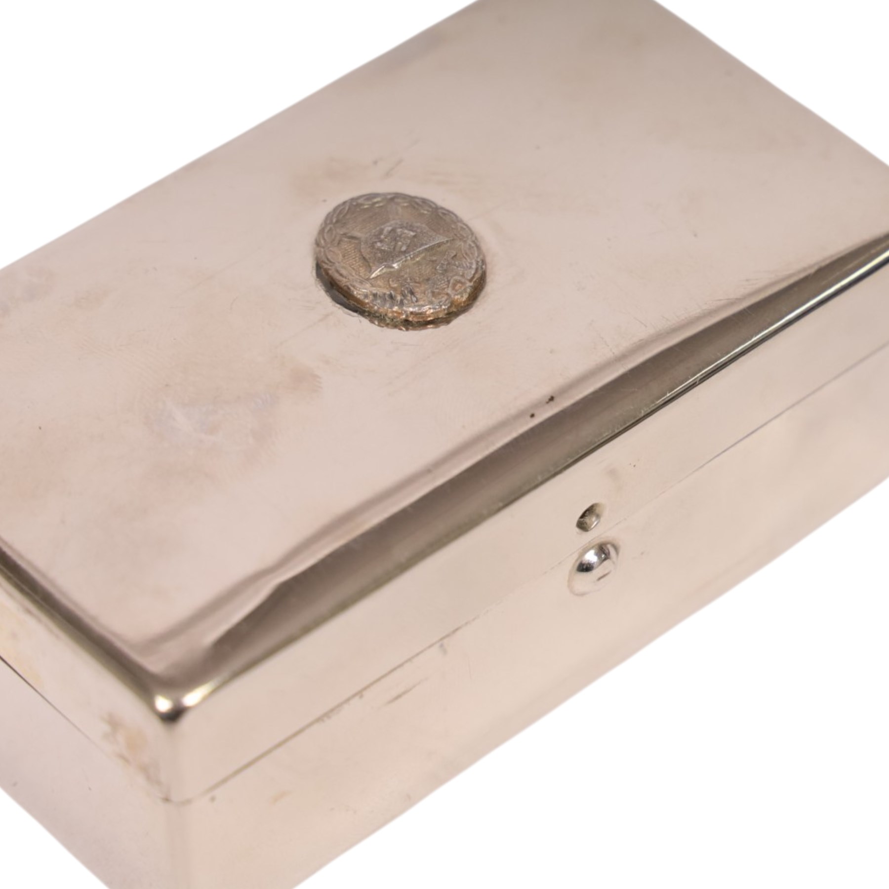 WWII German Third Reich 'silver' wound badge, numbered verso L22, together with a silver plate box with a miniature wound badge to the hinged lid, with brown velvet lining, box H3cm 