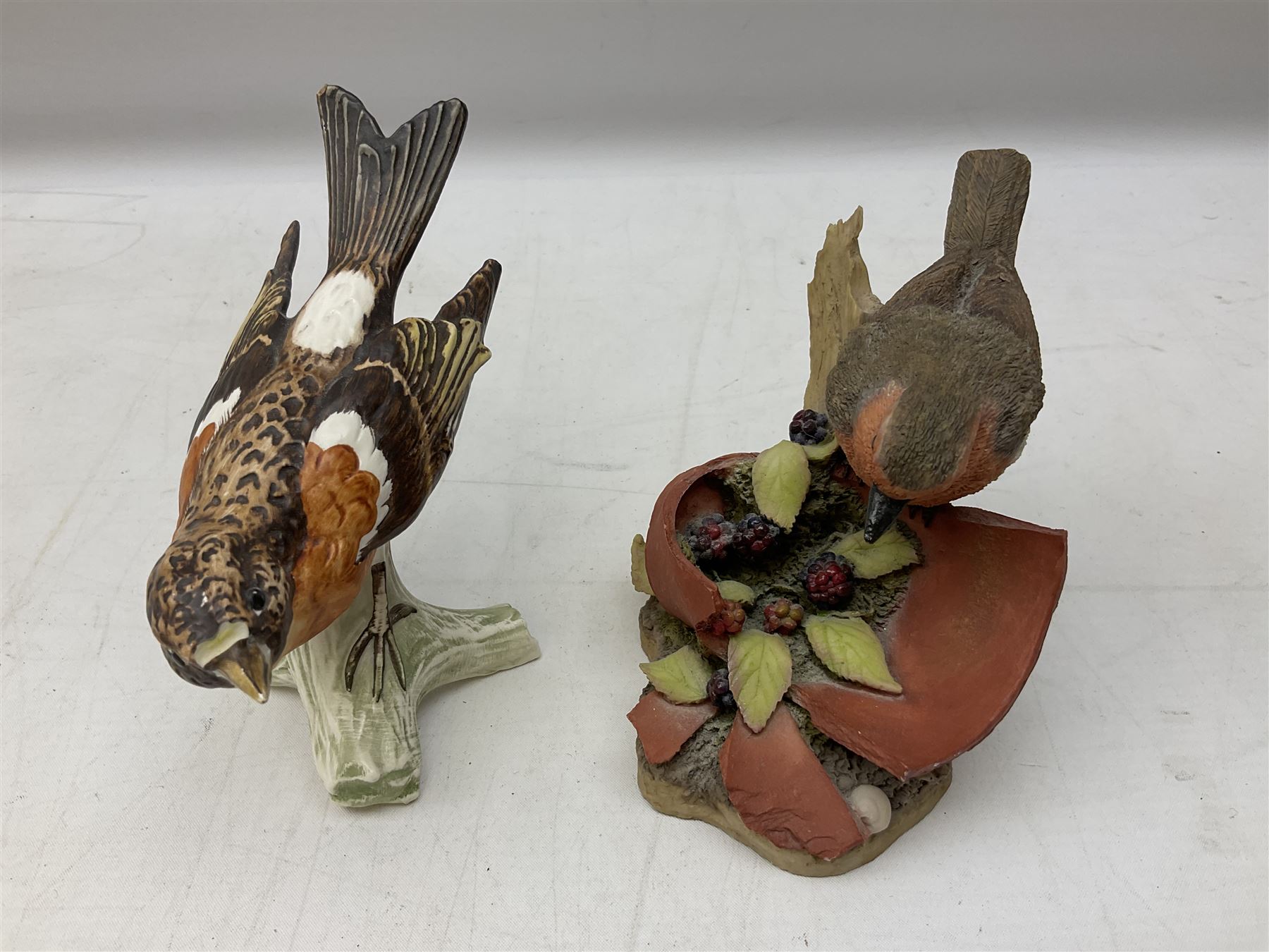 Lladro figure Ingenuine Woman no. 5487 (a/f), Nao figure, Goebel bird figure CV86 1967, Goebel Chaffinch 38023-06, Arden Scultpures robin figure group etc