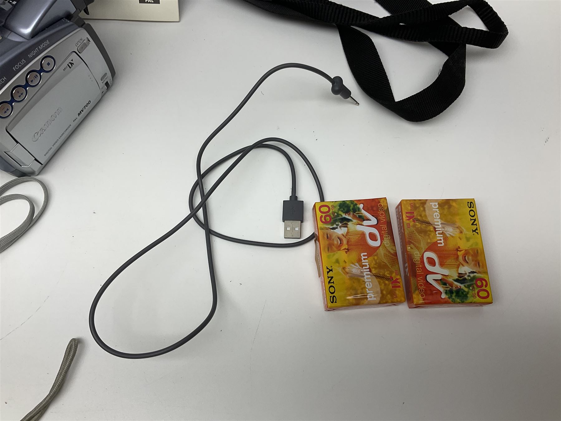 Nikon Coolpix 8700 camera body, serial no 3220838, with Zoom Nikkor Ed 8.9-71.2mm 1:2.8-4.2 lens, together with Canon digital video camcorder and other digital cameras and camera equipment