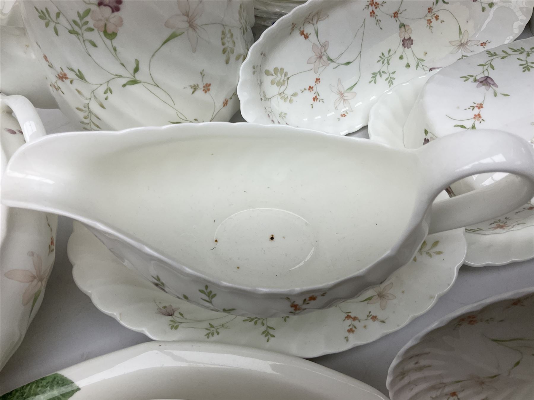Wedgwood Campion pattern tea and dinner wares for eight, comprising twin handled lidded tureen, eight teacups and saucers, eight side plates, coffee pot. sauce boat and stand, open sucrier and milk jug, butter dish, oval serving plate, bowl, etc, together with Royal Doulton Citrus Grove ceramics