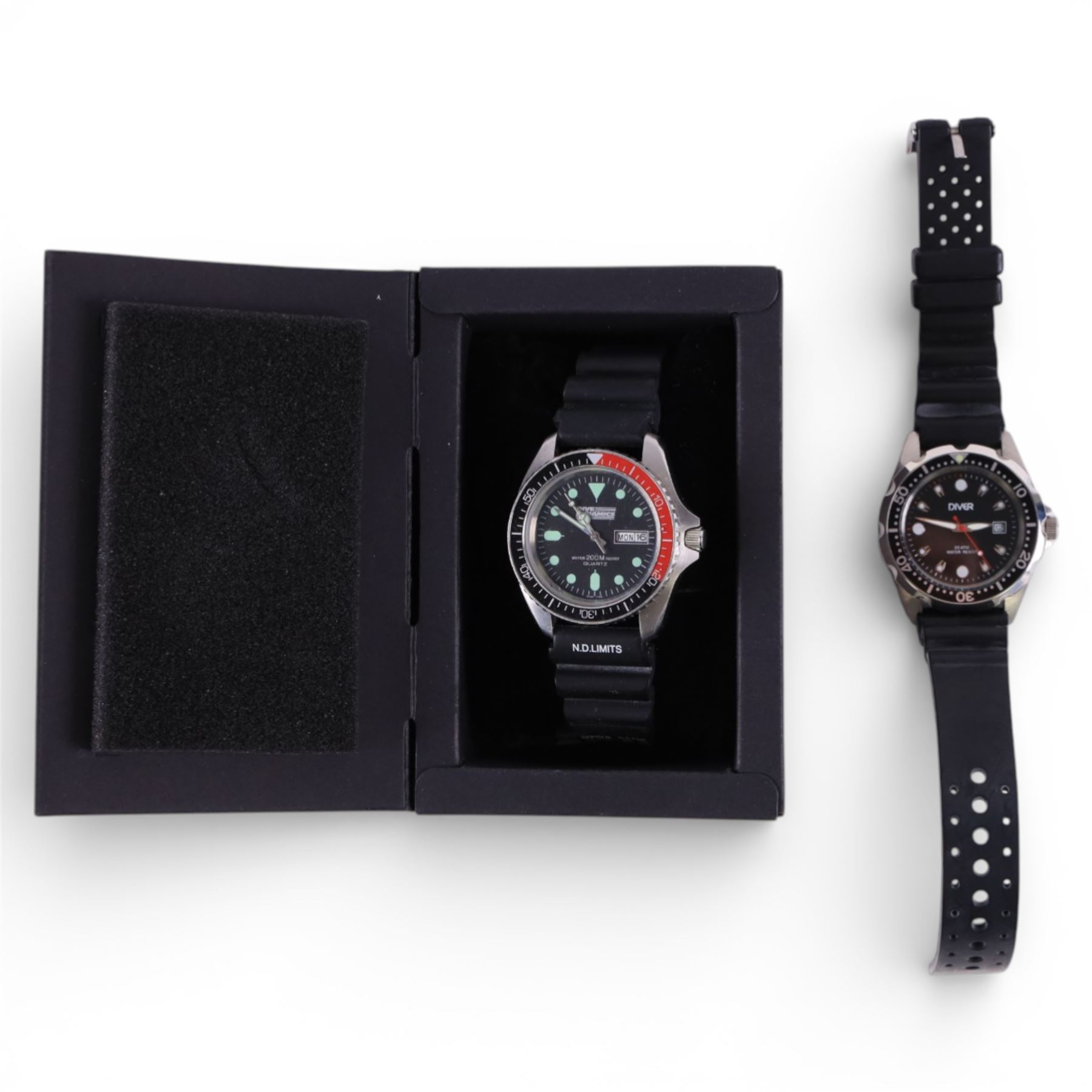Dive Dynamics gentleman's stainless steel quartz wristwatch, on rubber strap and a Diver quartz wristwatch