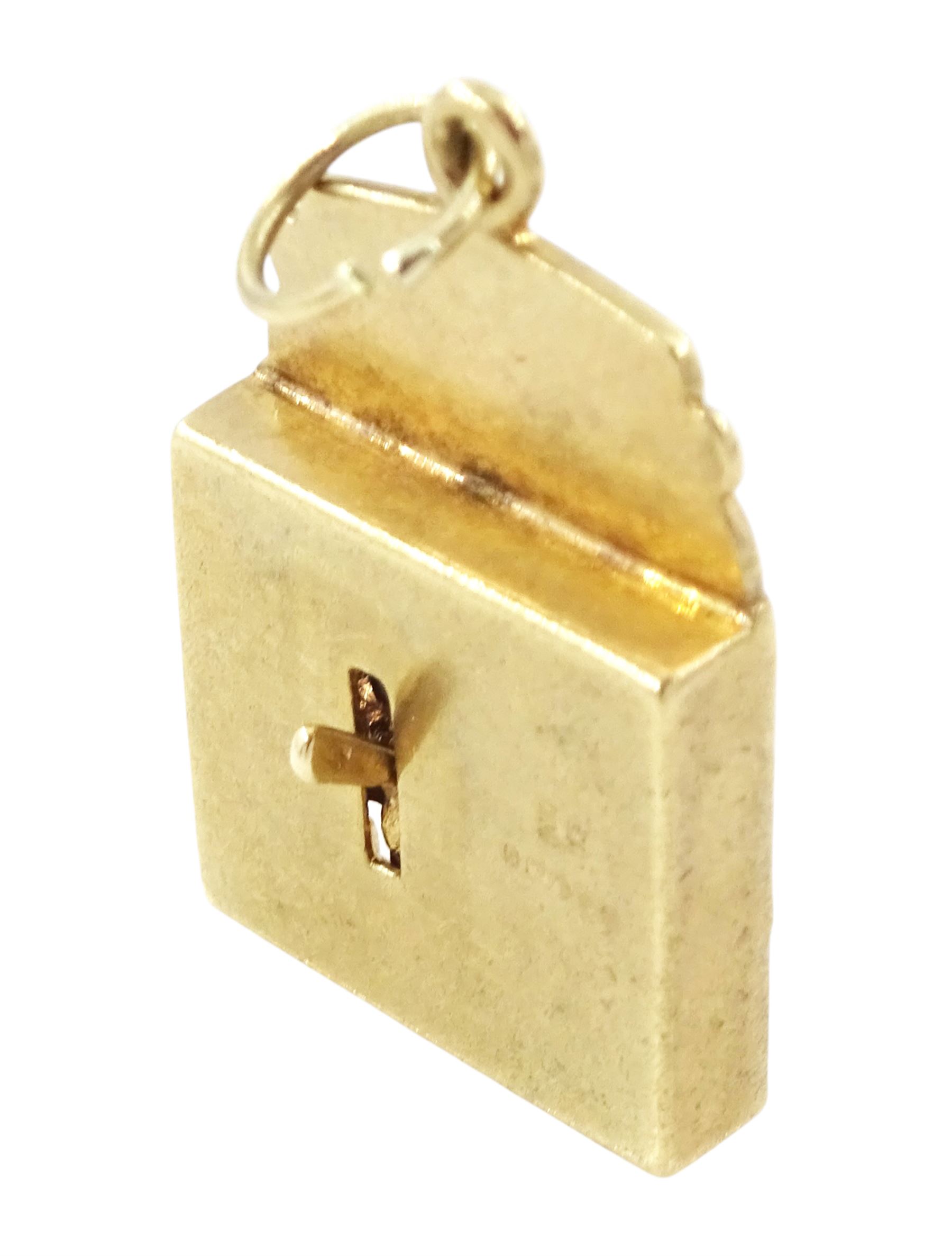 9ct gold articulated 'Paris Folies' can-can dancer pendant / charm, London 1969