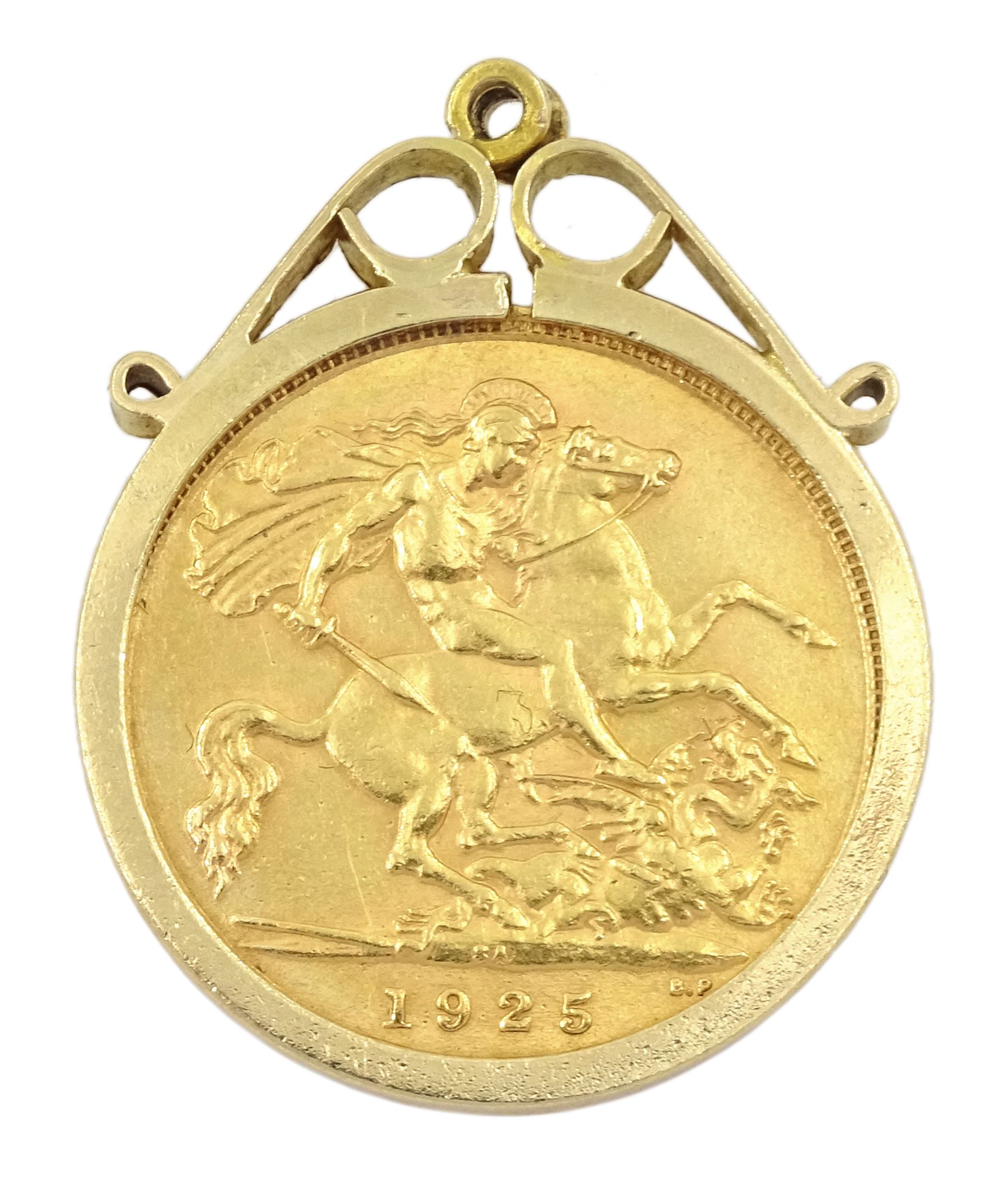 King George V 1925 gold half sovereign coin, South Africa mint, loose mounted in 9ct gold pendant, hallmarked