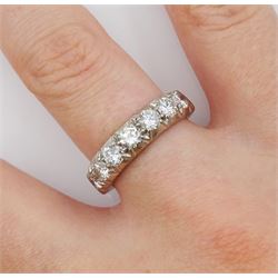 18ct white gold seven stone diamond ring, London 1981, total diamond weight approx 1.00 carat