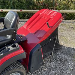 Countax B250 4-Trac ride on lawnmower with lifting jack and papers,
