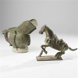 Chinese archaistic bronze wine vessel, Shang dynasty style but 20th century, W25cm; togeth...