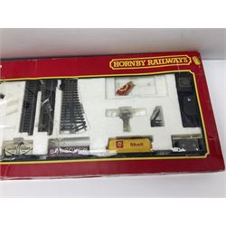 Hornby '00' gauge - LNER Heavy Goods Electric train Set with Class B12 4-6-0 locomotive No.8509, tender, seven wagons and accessories; boxed; Class 52 'Western' Diesel Hydraulic C-C locomotive 'Western Courier' No.D1062; Class 3F 'Jinty' 0-6-0 tank locomotive No.47606; and six goods wagons; two power controllers and oddments of track; all unboxed; together with Hornby Dublo TPO Mail Van Set with separate Line Side Apparatus and Junction Signals; all boxed