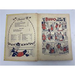 The Magic Beano Book Published 1950 by D.C. Thomson, 127 pages, pictorial card covers depicting Biffo painting the Beano bunch