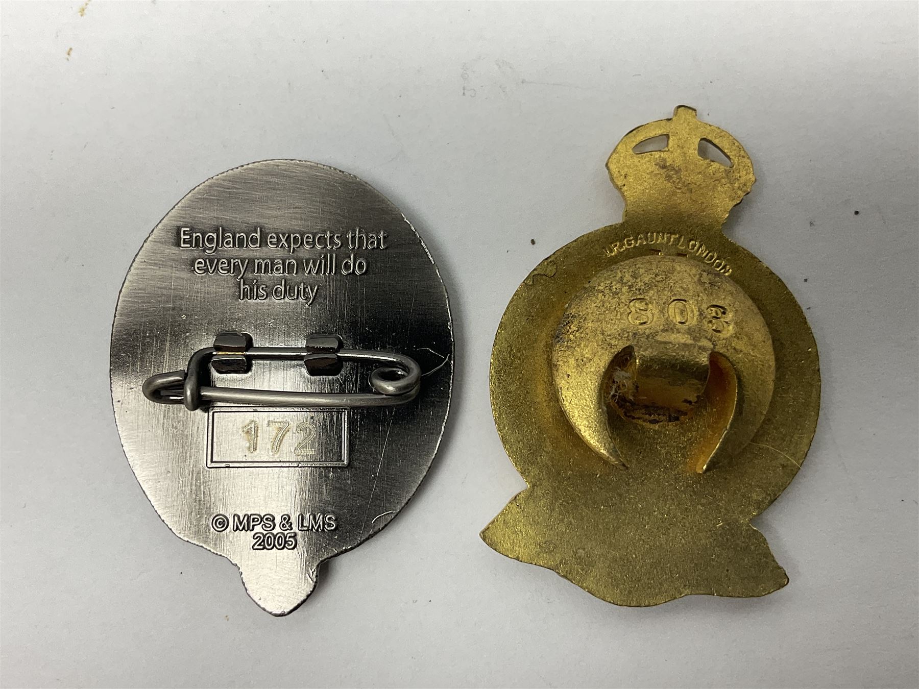 Gaunt & Son Territorial Force Nursing Service cape medal; cased; WW1 British War Medal and 1914-15 Star (names erased); two MID oak leaves; Polish and American medals; eight replica medals including VC, MM, Air Crew Europe Star etc and replica group of five WW2 miniatures etc