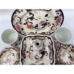 Group of Masons Ironstone Mandalay pattern wares, including vases. trinket dishes, bell, egg ornament etc (9)