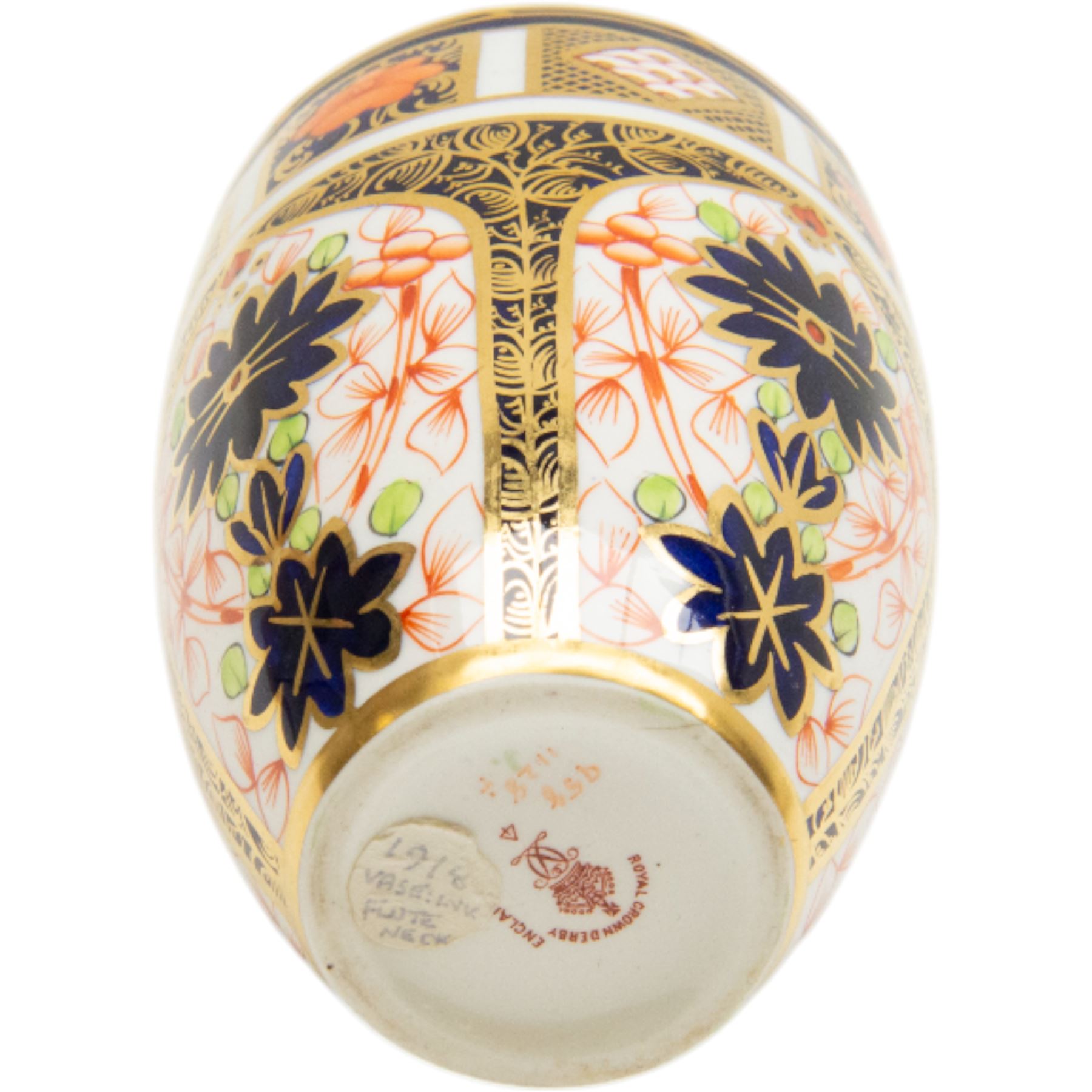 Royal Crown Derby ceramics, comprising Imari 1128 pattern vase of baluster form with fluted rim, 'The Yorkshire Rose' plate, limited edition no. 693/2000 and miniature Witches pattern no. 6299 handbag,  vase H15.5cm