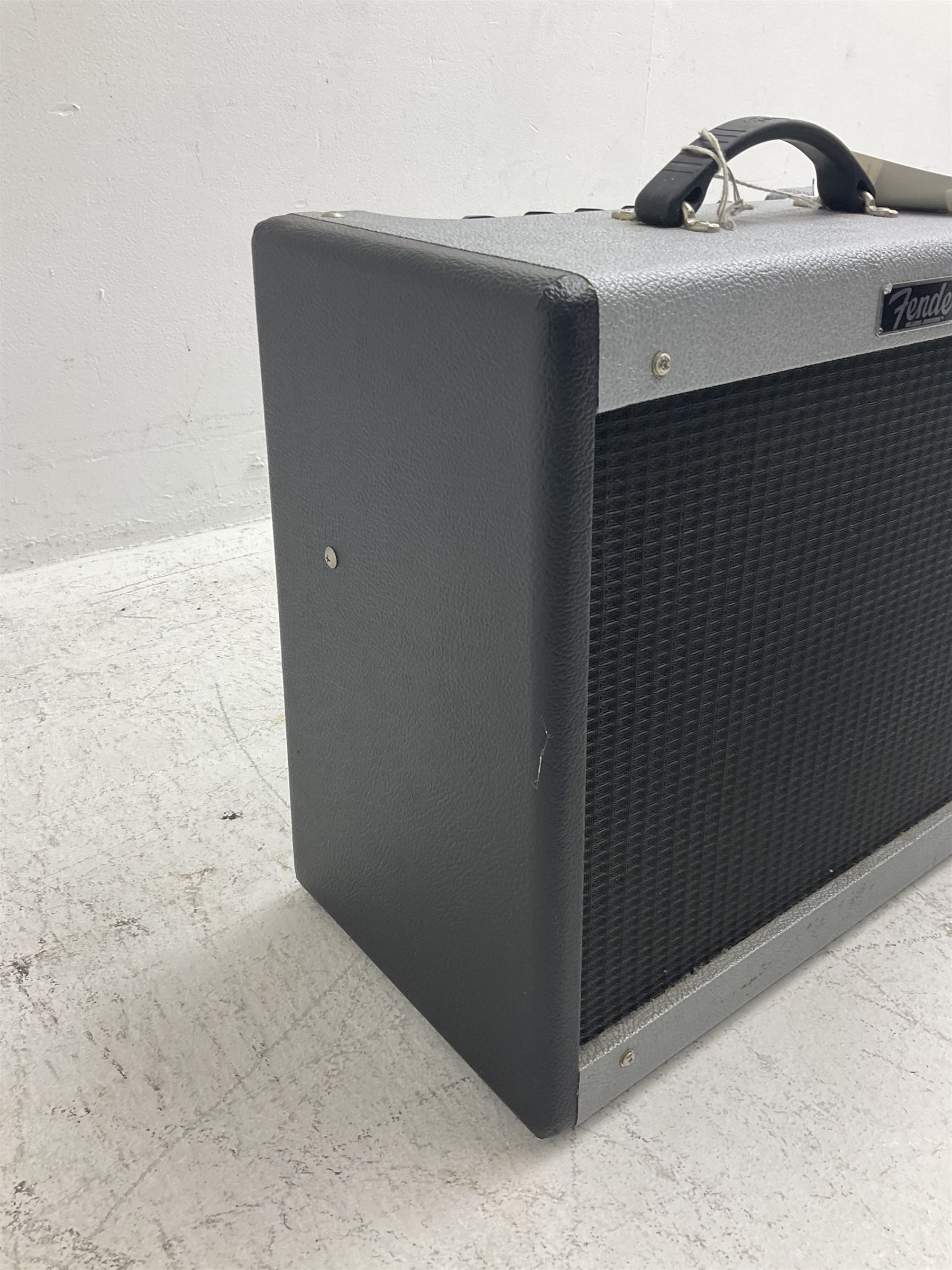 Fender Limited Edition Blues Junior III type PR-295 combo; serial no.B-523900; L46cm