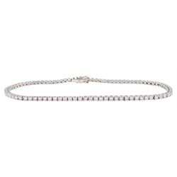 18ct white gold round brilliant cut diamond bracelet, stamped, total diamond weight approx 1.70 carat