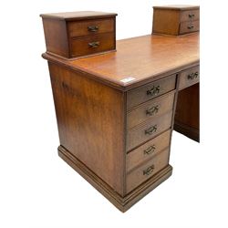 C. Hindley & Sons (London: 1820-1892) - Late Victorian walnut twin pedestal desk, the rectangular moulded top surmounted by two banks of two drawers over eleven graduating drawers, on moulded plinth base, the central drawer stamped 'C. Hindley & Sons, 134 Oxford Street, London, 5298'