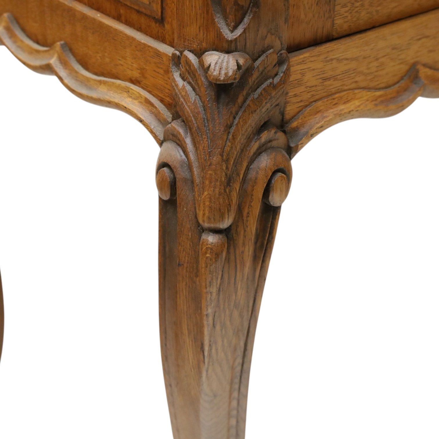 Pair of 20th century French honey oak and marble bedside cabinets, the square marble top with moulded edge, fitted with single drawer over panelled cupboard, shaped and moulded apron over scrolling acanthus leaf applied knees terminating to cabriole legs with scroll feet