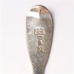 Collection of various silver teaspoons, 19th and 20th century, various dates and makers