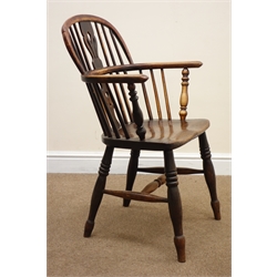  19th century ash and elm double bow Windsor chair, turned supports and stretchers (W61cm)  