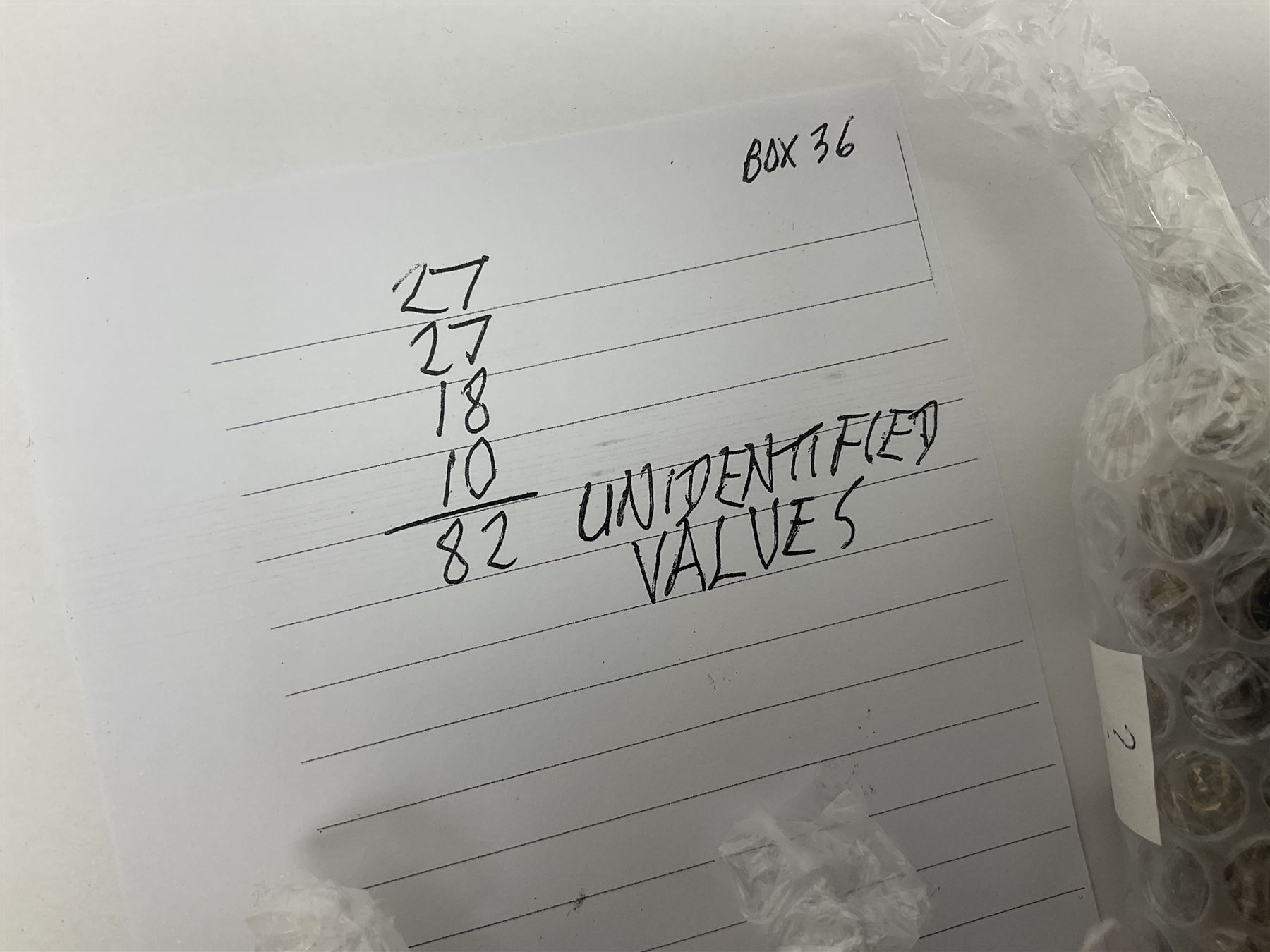 Collection of thermionic radio valves/vacuum tubes, approximately 82 