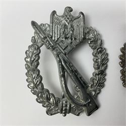 WW2 German 'silver' Infantry Assault badge marked BSW verso; another Infantry Assault badge; and a silvered General Assault badge (3)