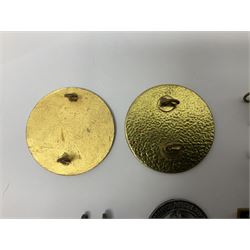 Two Services Rendered badges Nos.B23060 and B201341; two MSO BAOR (Mixed Services Organisation British Army of the Rhine) badges; small quantity of shoulder titles, lapel/sweetheart brooches, buttons and non-military related items