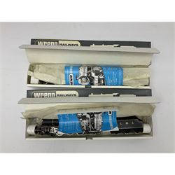 Wrenn '00' gauge - two Princess Coronation (Duchess) Class 4-6-2 locomotives - 'City of Glasgow' No.46242 in BR Blue; and 'Duchess of Hamilton' No.6229 in LMS Black; both boxed with instructions (2)