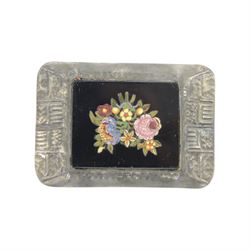 19th century micro mosaic brooch of oval form decorated with daisies to the centre, together with five other micro mosaic brooches 