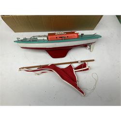Five model boats - Sutcliffe clockwork Tiger Speedboat; boxed; Motor Sailor battery operated yacht; boxed; Waterline battery operated police launch; boxed; and Tri-ang Scalex 'Aberdeen' North Sea Drifter; boxed, with another similar unboxed (5)