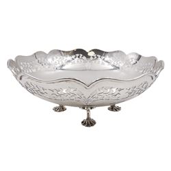 1920s silver bowl, of circular form with