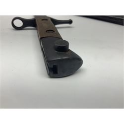 WW2 Italian Model 1891 bayonet with 30cm fullered blade; cross-piece marked PS 1941; in associated leather covered scabbard with frog L45cm overall