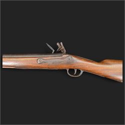 Blunderbuss flintlock long pistol, with 42.5cm flared steel barrel, with later ram rod beneath barrel, overall L83cm