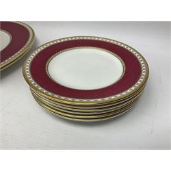 Wedgwood Ulander powder ruby pattern part dinner service, comprising six dinner plates, six side plates, six dessert plates, six soup bowls and sauce boat