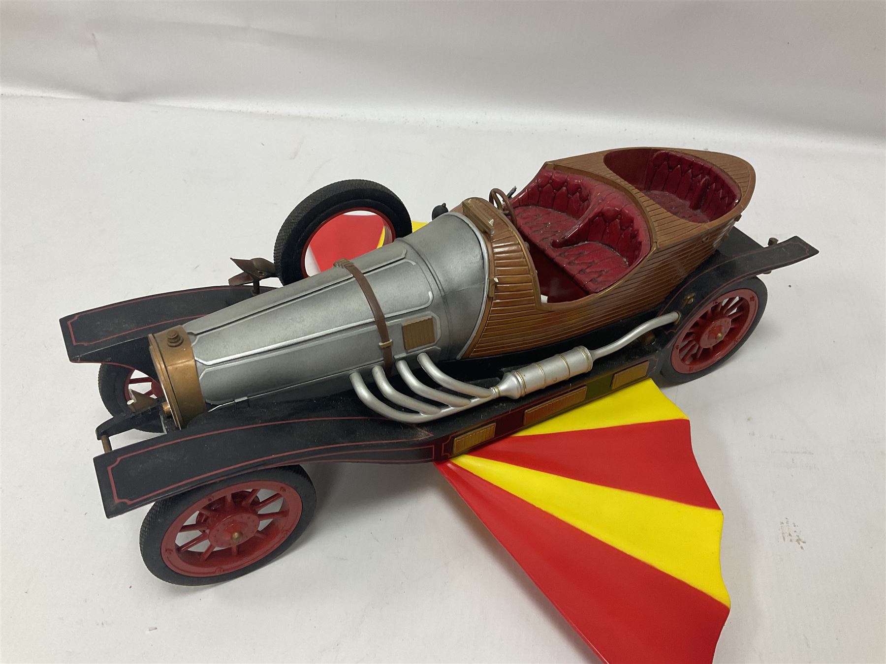 Collection of Chitty Chitty Bang Bang figures and model cars both loose and boxed, to include ‘Truly Scrumptious and Jeremy’ blister pack signed by Adrian Hall