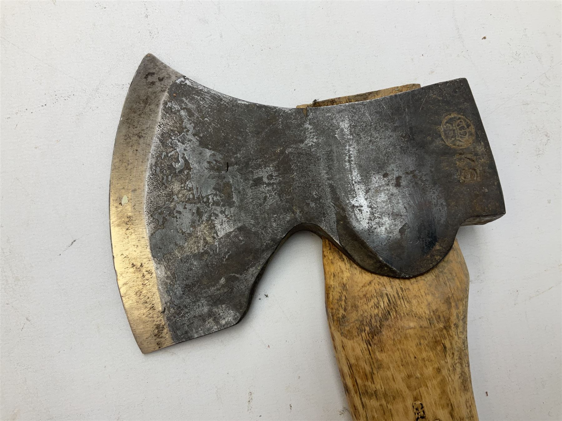 Gransfors Bruk Sweden carving axe, the head stamped both sides including smith's initials, on stamped hickory shaft, in leather sheath L43cm