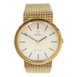 Omega De Ville gentleman's 9ct gold 17 jewel manual wind wristwatch, Cal. 620, case No. 3115494, serial No. 32461060, London 1972