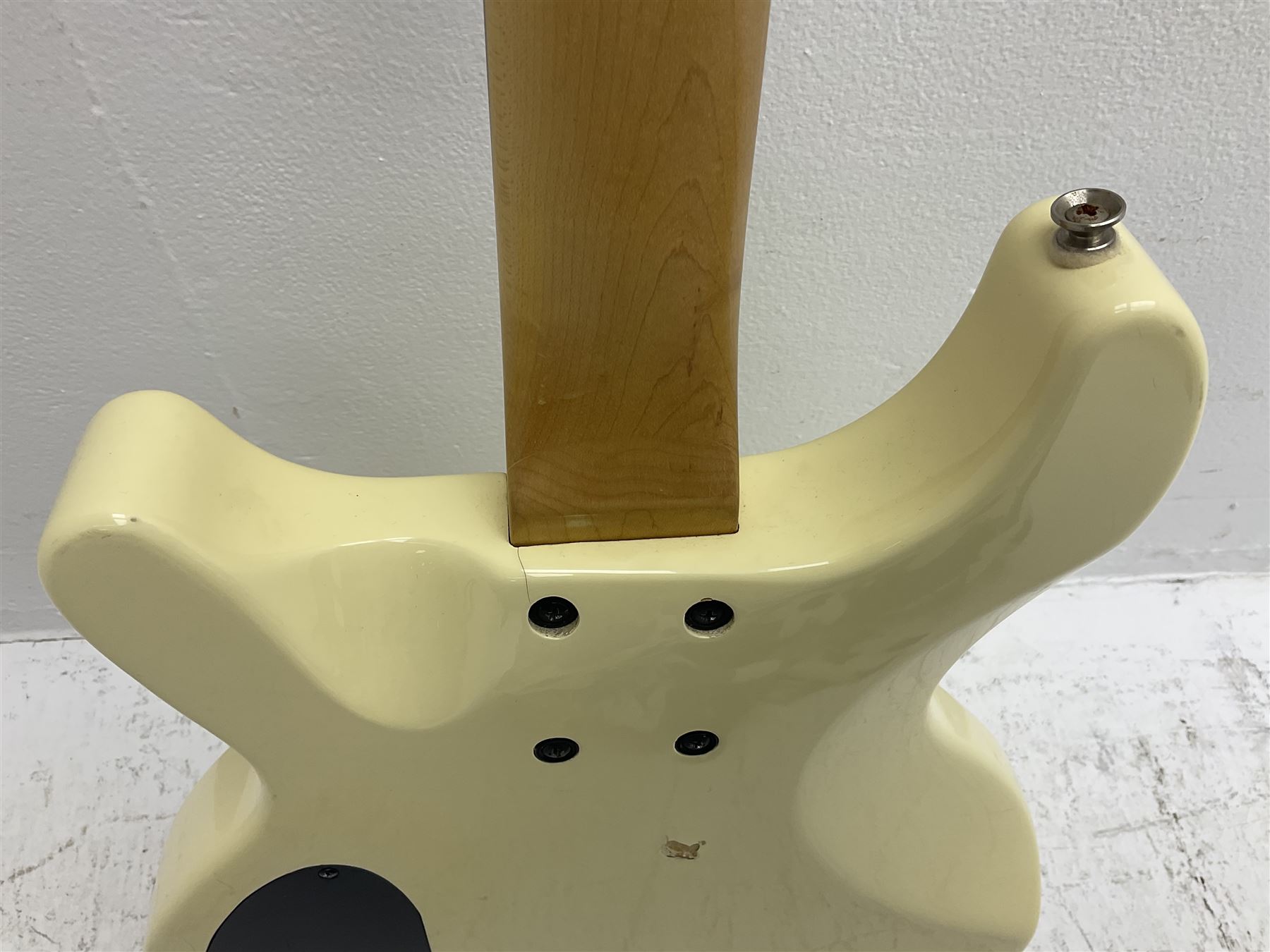 SG Junior Music Drive C19905 electric guitar serial no.911120 L99cm