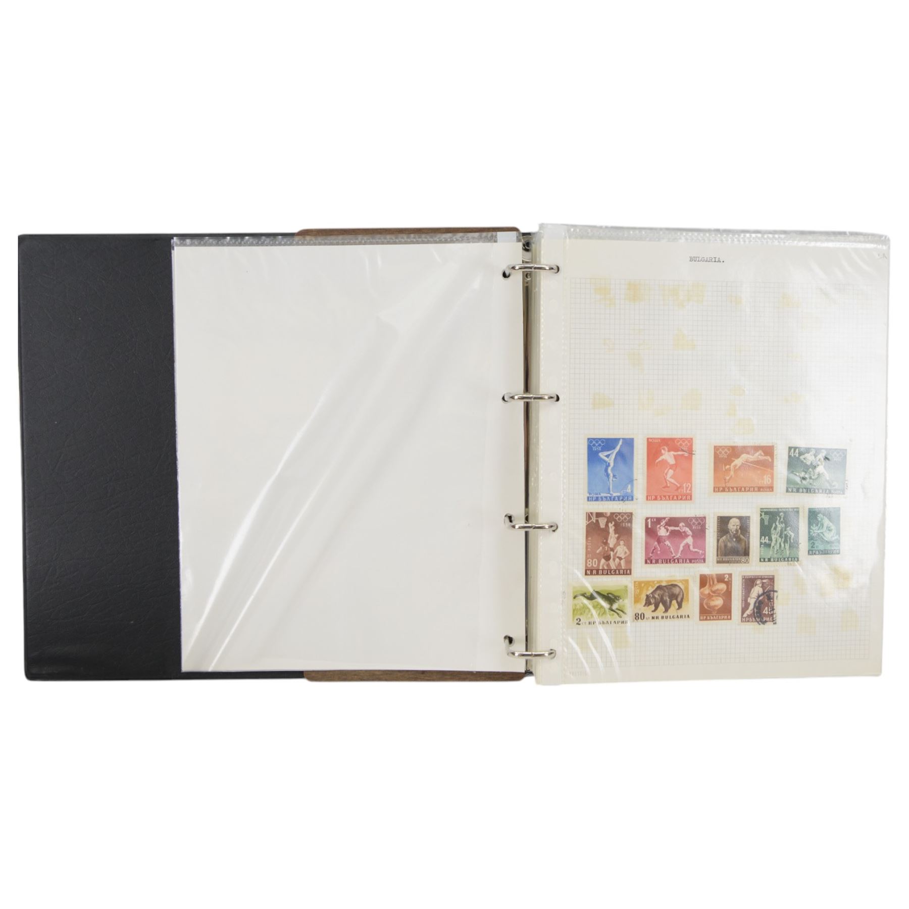World stamps including Australia, Zimbabwe, Nigeria, Pitcairn Islands, Gilbert and Ellice, Bulgaria, Chile, United States of America, Tunisia, Poland, Greece, China etc, housed in ten ring binder folders