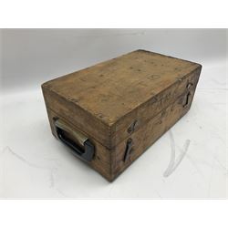 Vickers Instruments England Cooke V22 surveyor's theodolite, No.V.221387, with green enamelled body H32cm; in fitted wooden carrying box with retaining bar and repair label dated 3/8/77.