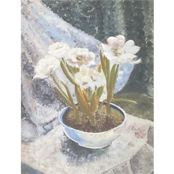 English School (20th century): Still Life White Flowers, oil on canvas unsigned 55cm x 36cm