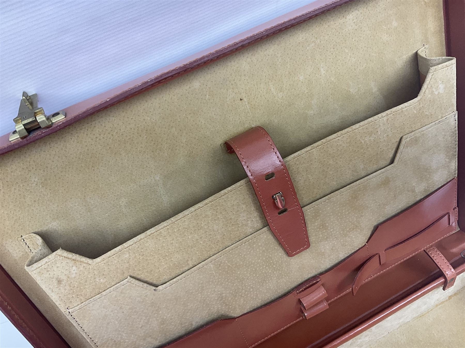 Papworth of Cambridge  leather attaché case, with brass fittings, with internal stationary compartments, H34cm, L47cm 