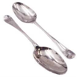 Pair of George II silver Hanoverian pattern Shell back tablespoons, hallmarked London 1754, makers mark RH, L20.5cm, approximate weight 3.04 ozt (94.5 grams)