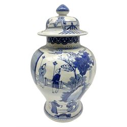 19th century Chinese blue and white vase of baluster form with cover , decorated with figures in a landscape pattern, H46cm
