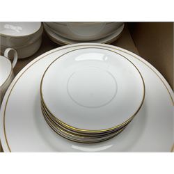 Crownford Queen's China Elegance pattern part tea and dinner service, to include Dinner plates, eight soup bowls, four tea cups etc 