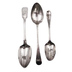  George III Newcastle silver Old English pattern table spoon, hallmarked Thomas Watson, Newcastle 1802, together with a George IV silver fiddle pattern table spoon, engraved with monogram, hallmarked Phillip Phillips, London 1828 and a silver Hanoverian pattern dessert spoon