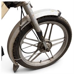 Steyr - Daimler Puch A.G. maxi supreme autolube, moped, 49cc D406 LAT
