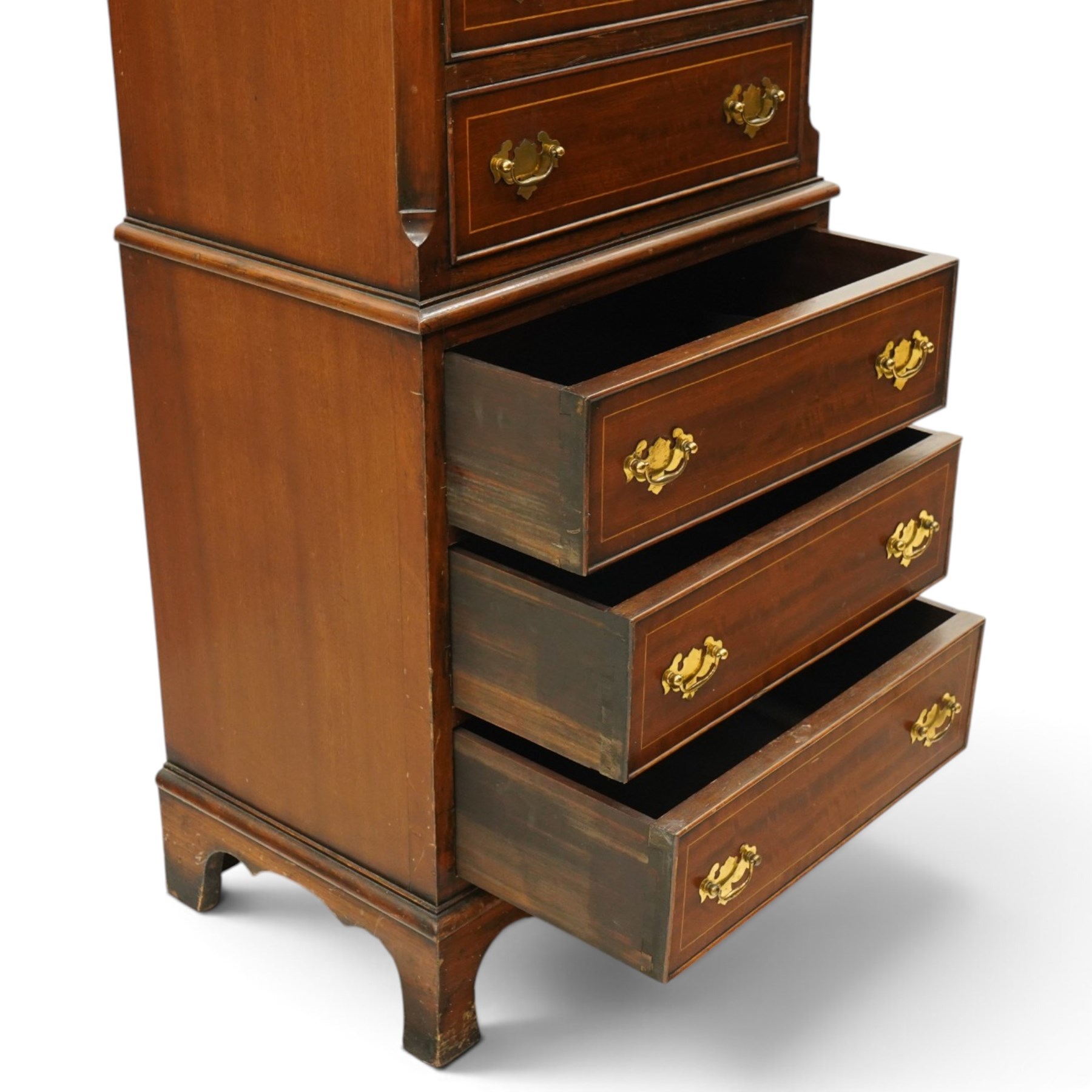 Georgian design mahogany chest-on-chest, fitted with six graduating cock-beaded drawers with satinwood stringing, on bracket feet