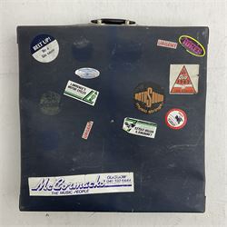 Graduated set of nine drum kit cymbals comprising Pearl 51cm (20