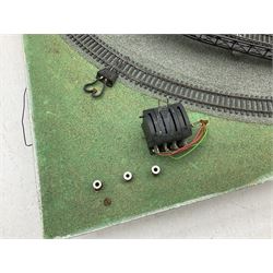 Hornby 00 gauge model railway layout; plastic model railway layout with houses, animals, tunnel etc, W106cm L183cm