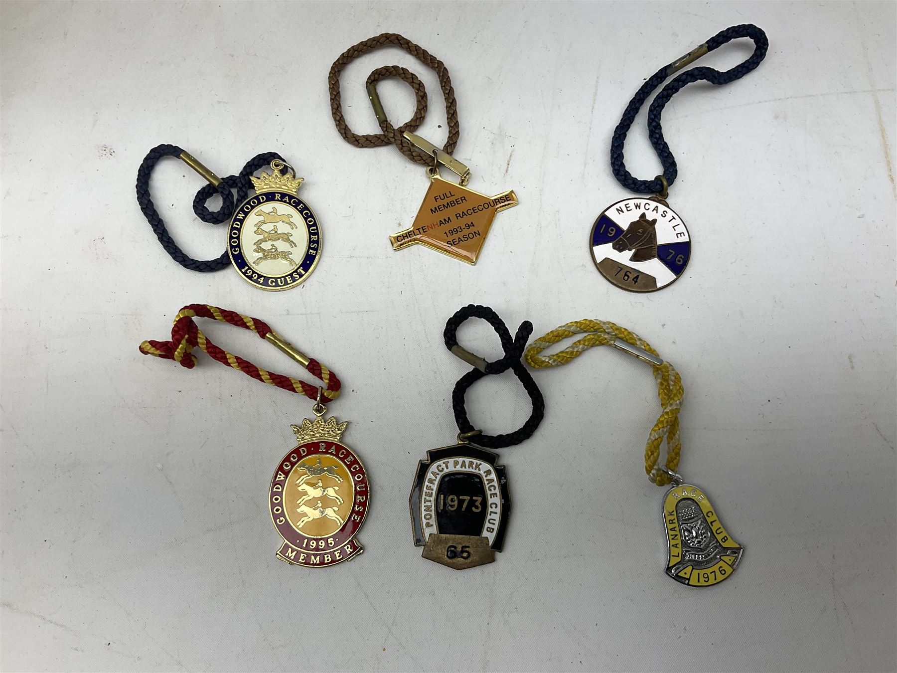 Thirty nine enamelled horse racing badges, to include badges from York, Ripon, Beverley Goodwood etc